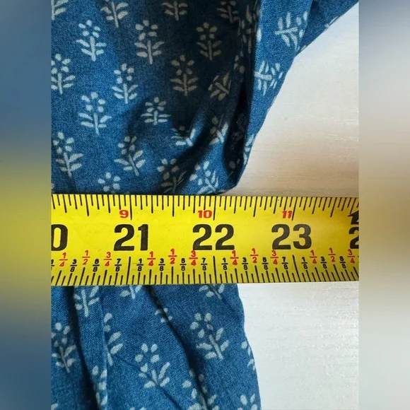 Faherty Women’s Navy Lyla Organic Cotton Floral Drop Shoulder Top Blouse - XL - Picture 9 of 11